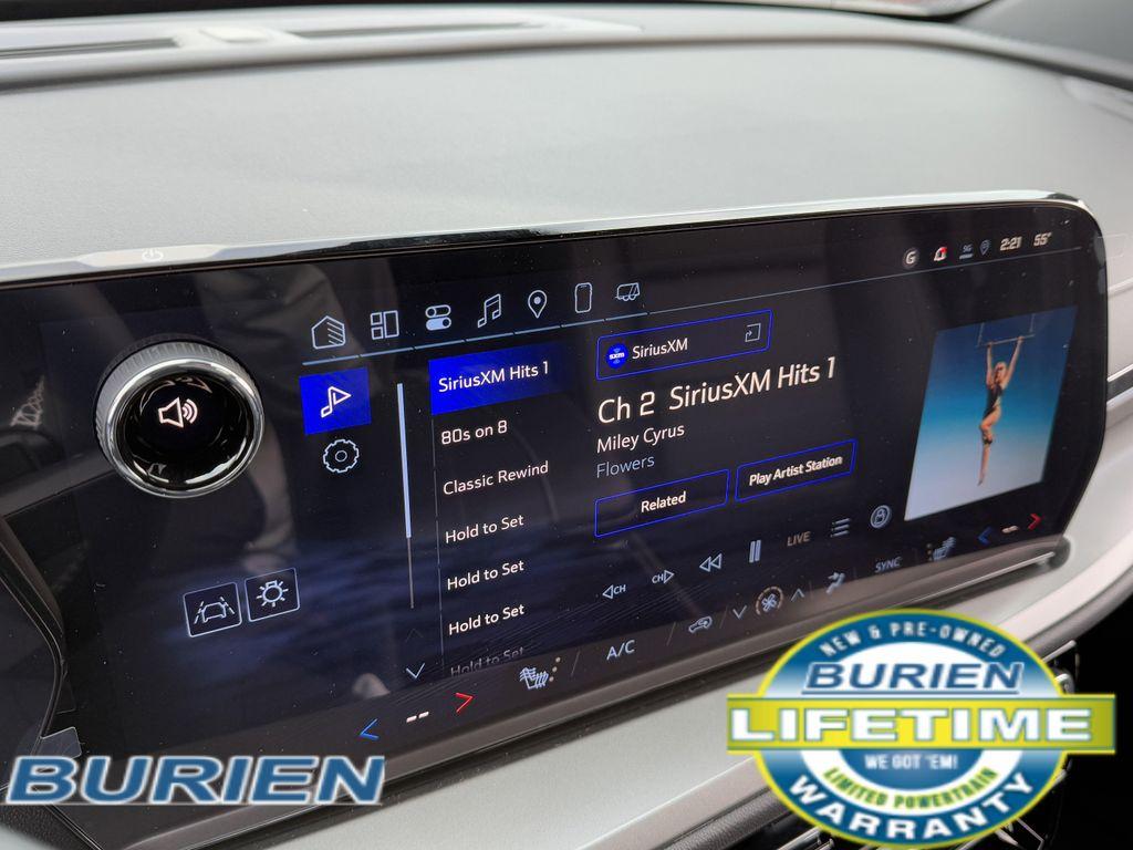 new 2025 Chevrolet Traverse car, priced at $41,750