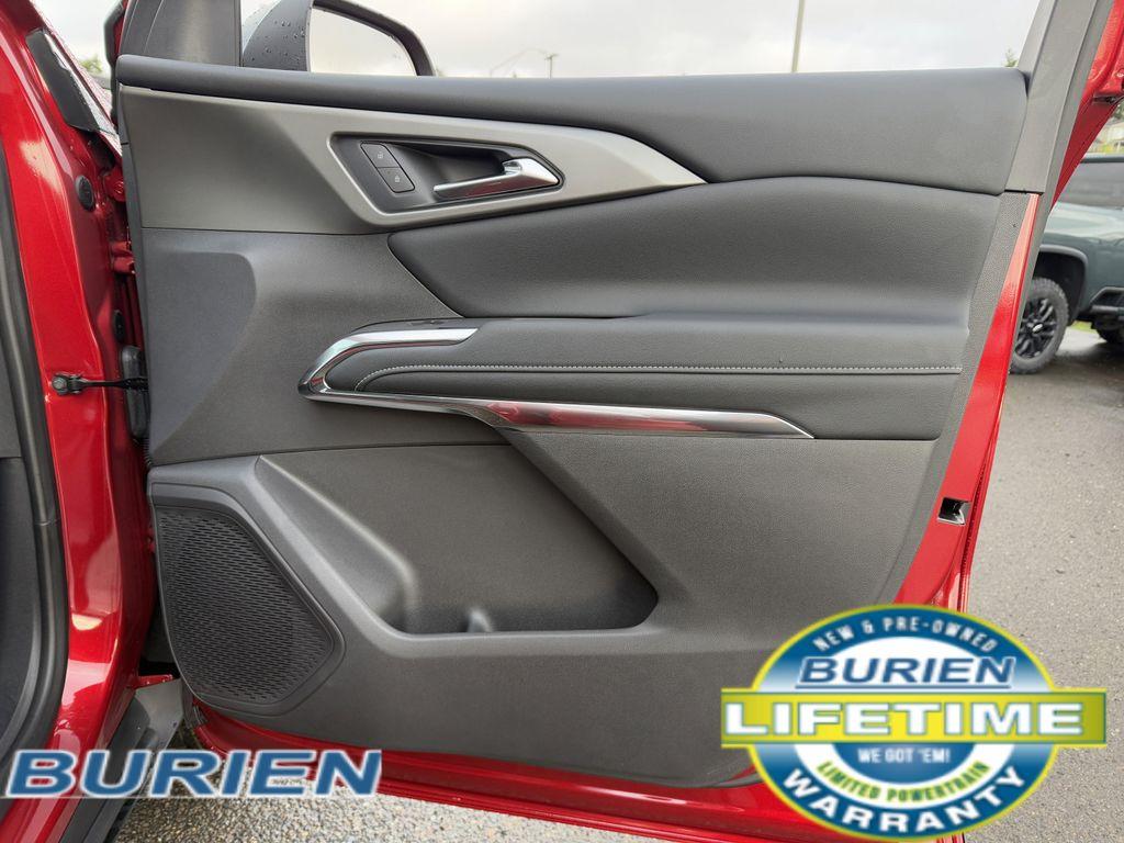 new 2025 Chevrolet Traverse car, priced at $41,750