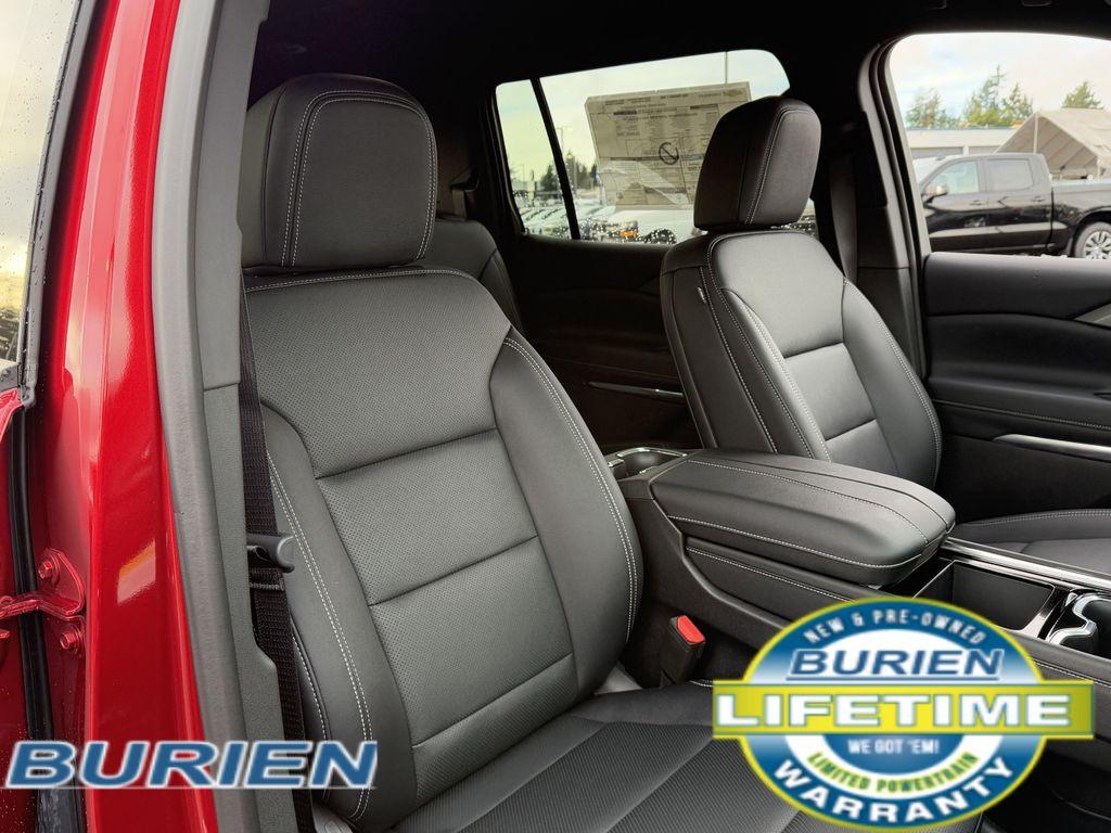 new 2025 Chevrolet Traverse car, priced at $41,750