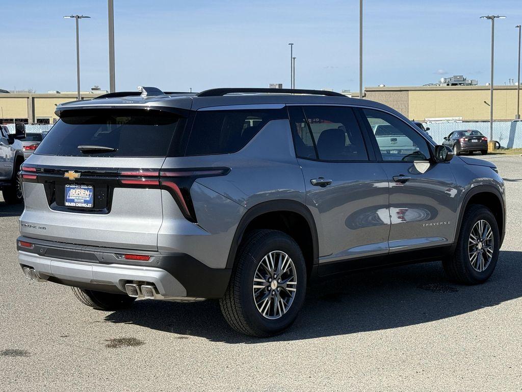new 2026 Chevrolet Traverse car, priced at $42,795