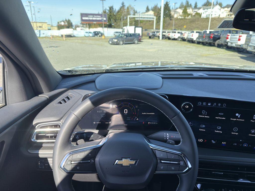 new 2026 Chevrolet Traverse car, priced at $42,795
