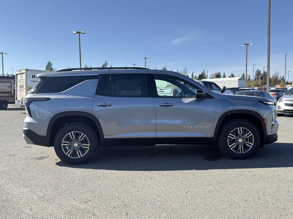 new 2026 Chevrolet Traverse car, priced at $42,795