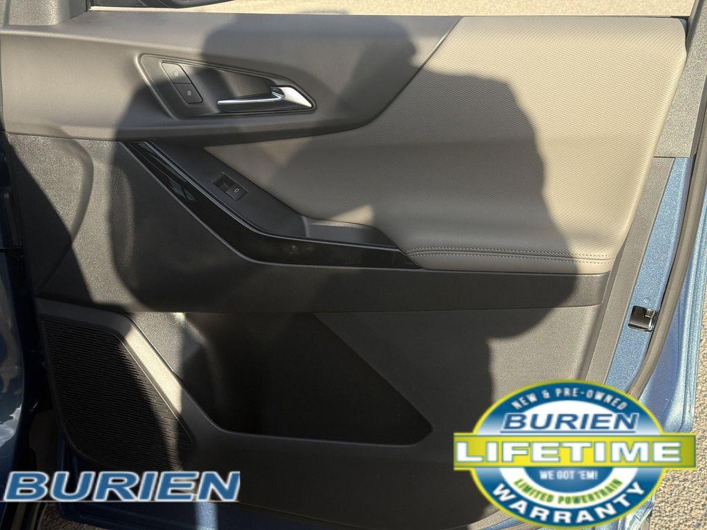 new 2026 Chevrolet Equinox car, priced at $35,000