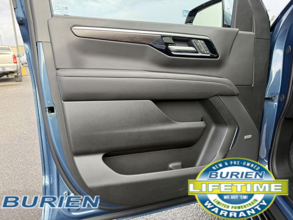 new 2026 Chevrolet Suburban car, priced at $85,679