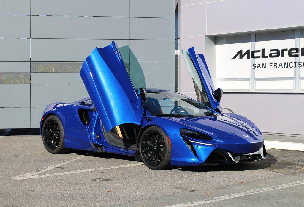 used 2025 McLaren Artura car, priced at $224,991