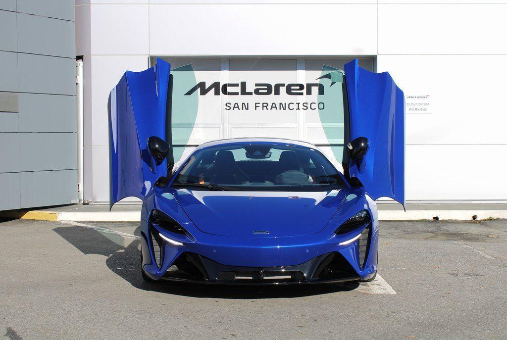 used 2025 McLaren Artura car, priced at $224,991
