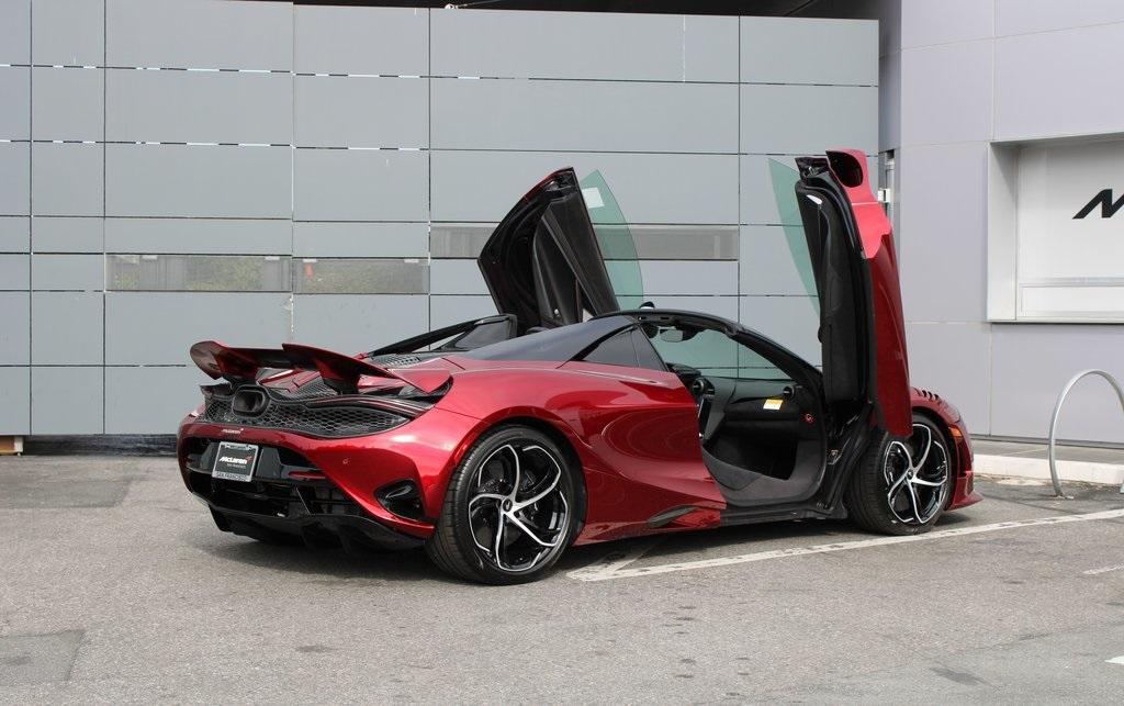 new 2026 McLaren 750S car, priced at $450,673