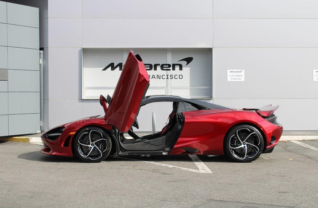 new 2026 McLaren 750S car, priced at $450,673