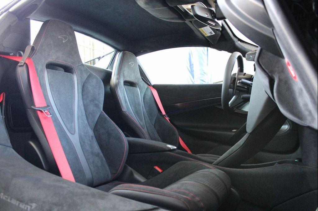 new 2025 McLaren 750S car, priced at $428,580