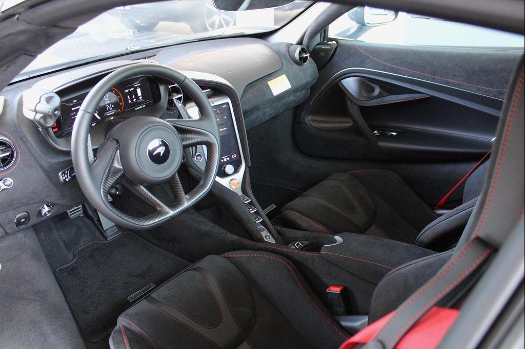 new 2025 McLaren 750S car, priced at $428,580