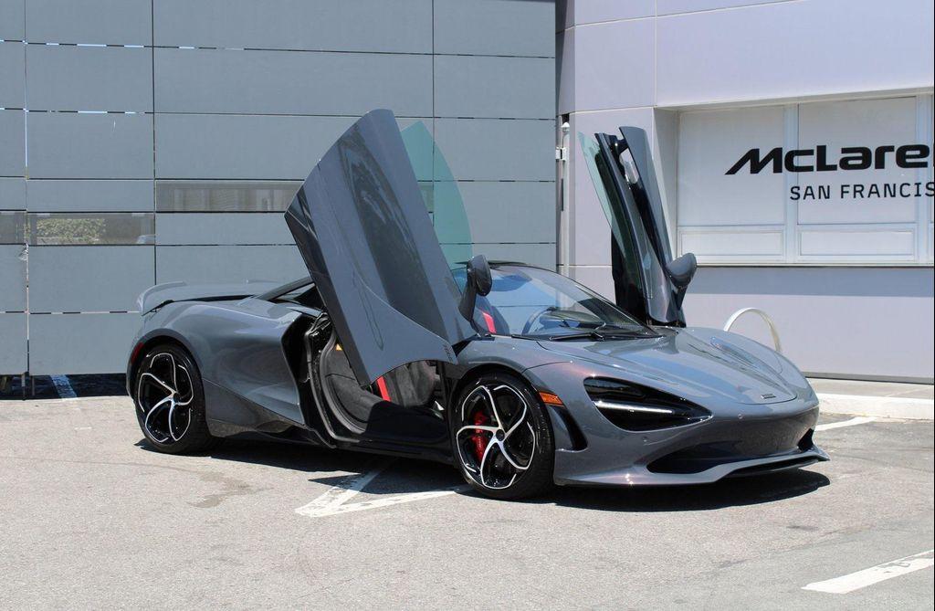 new 2025 McLaren 750S car, priced at $428,580