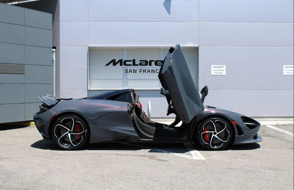 new 2025 McLaren 750S car, priced at $428,580