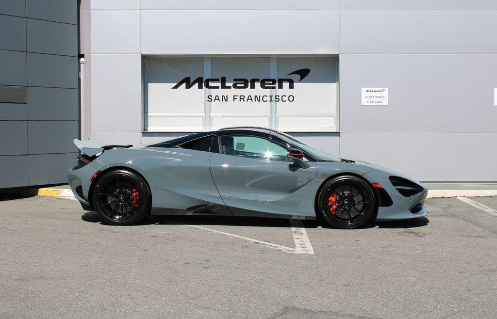 new 2026 McLaren 750S car, priced at $426,298