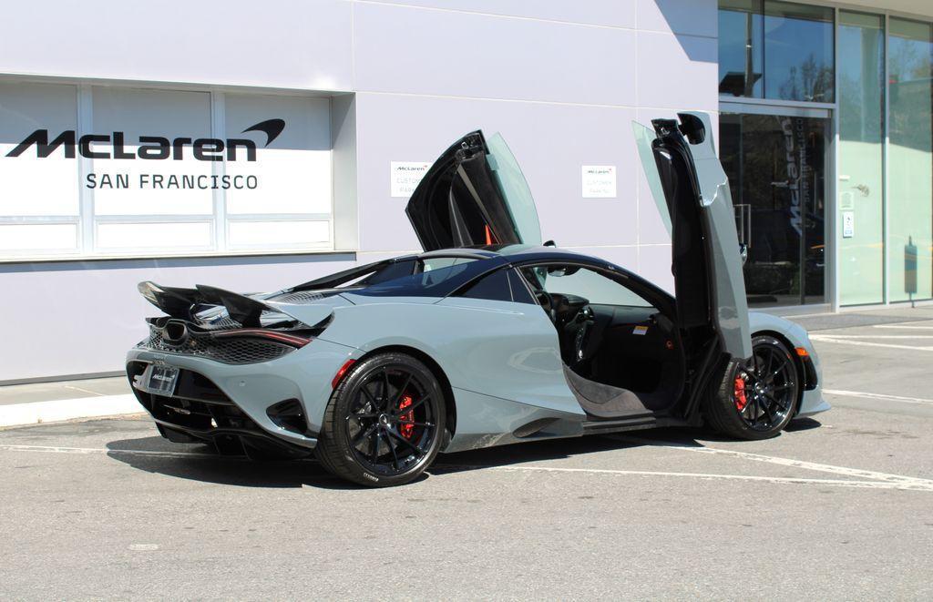 new 2026 McLaren 750S car, priced at $426,298