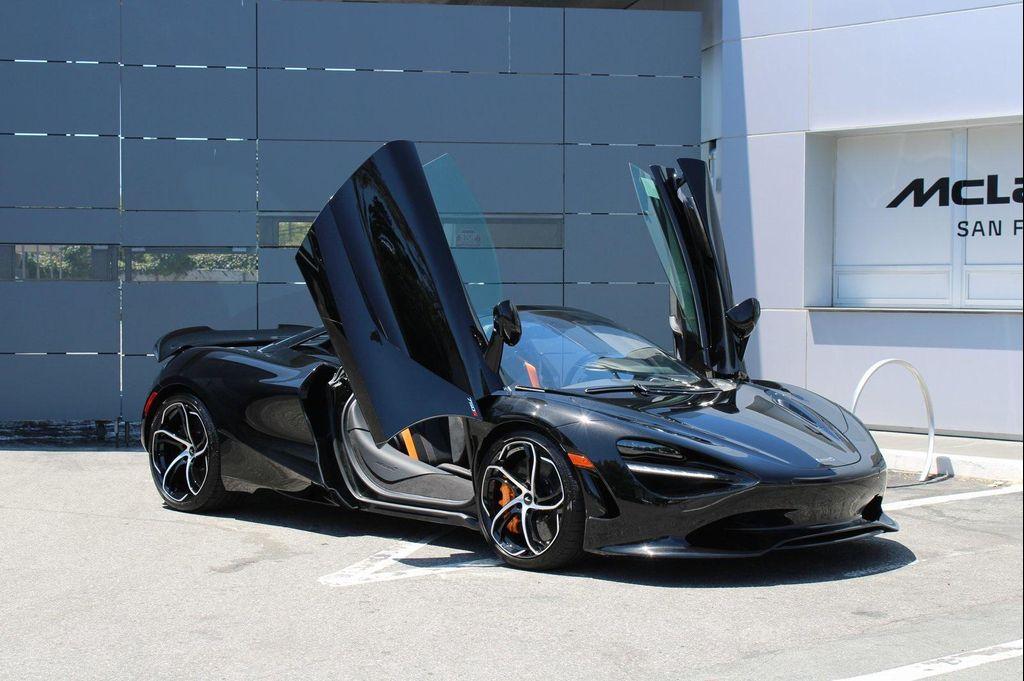 new 2025 McLaren 750S car, priced at $410,880