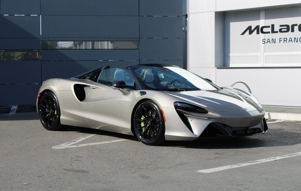 new 2026 McLaren Artura car, priced at $328,600