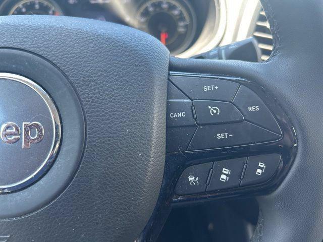 used 2023 Jeep Cherokee car, priced at $24,373