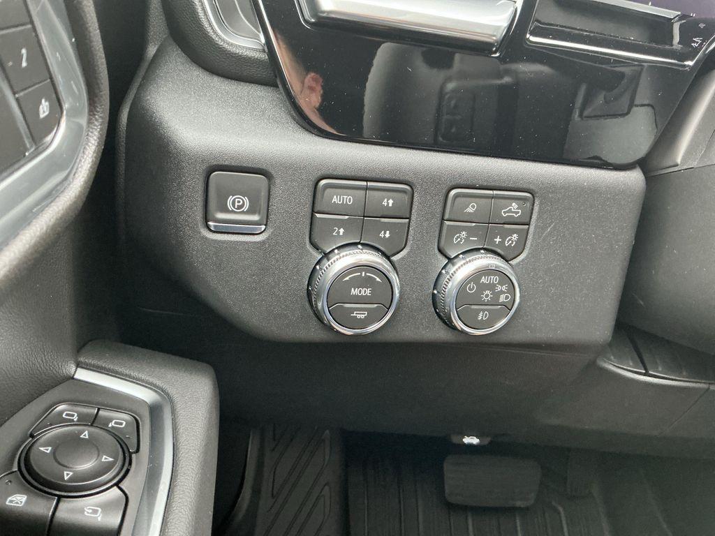 new 2026 GMC Sierra 1500 car, priced at $69,925