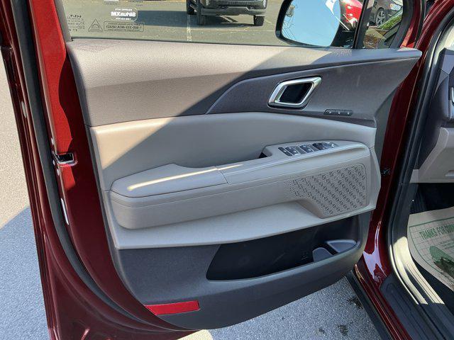 new 2026 Kia Carnival Hybrid car, priced at $43,533