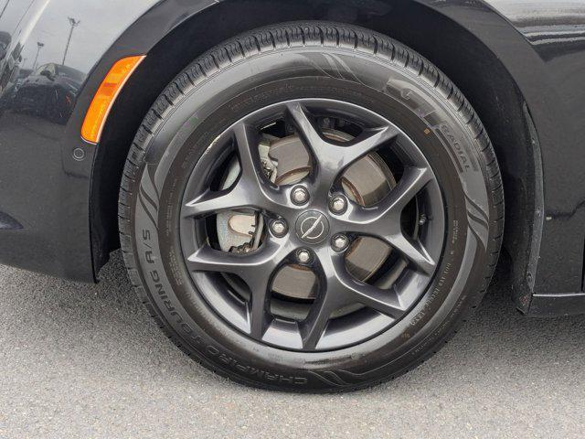 used 2019 Chrysler Pacifica car, priced at $13,630