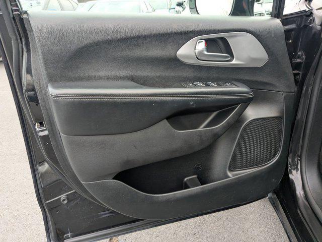 used 2019 Chrysler Pacifica car, priced at $13,630