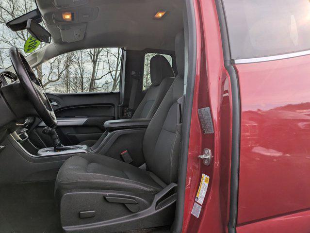 used 2015 Chevrolet Colorado car, priced at $15,995