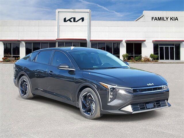 new 2025 Kia K4 car, priced at $23,701