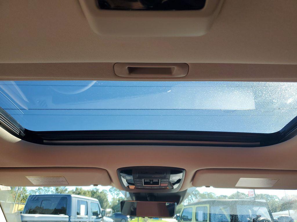 new 2026 Kia Carnival Hybrid car, priced at $52,763
