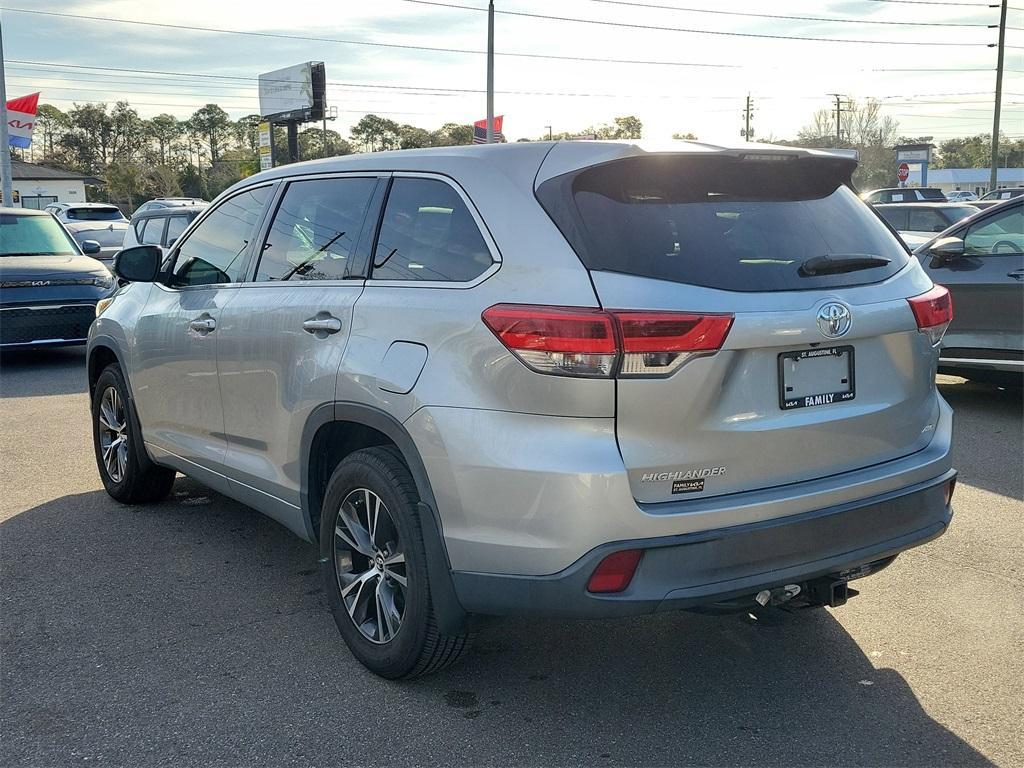 used 2018 Toyota Highlander car, priced at $17,500