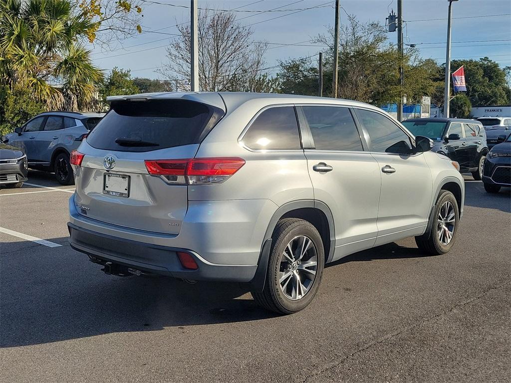 used 2018 Toyota Highlander car, priced at $17,500