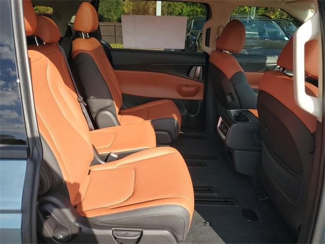 new 2026 Kia Carnival Hybrid car, priced at $52,837