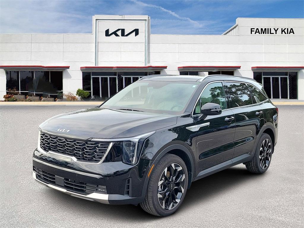 used 2025 Kia Sorento car, priced at $34,995