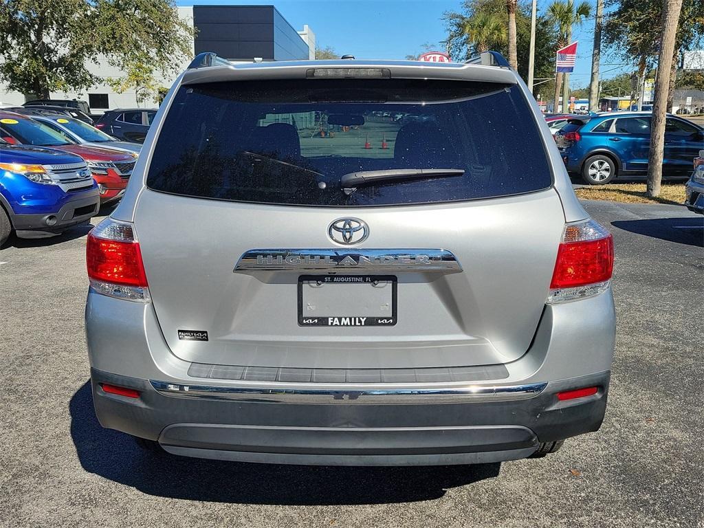 used 2011 Toyota Highlander car, priced at $10,500