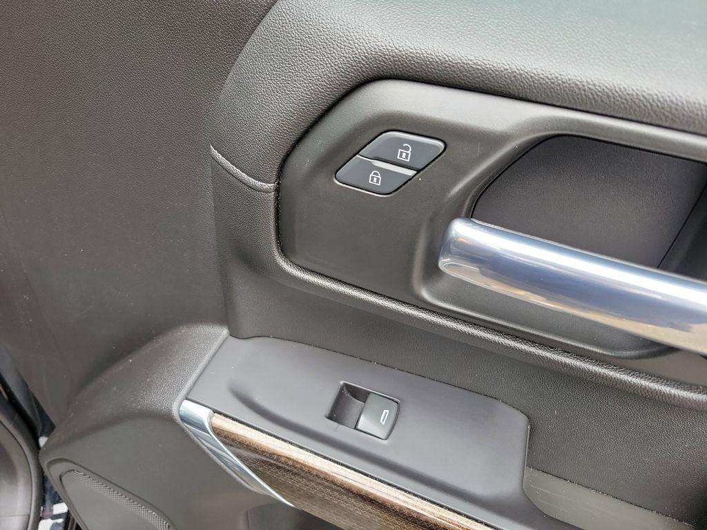 used 2020 Chevrolet Silverado 1500 car, priced at $27,500