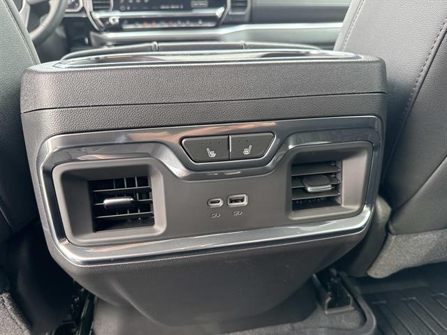 new 2026 GMC Sierra 1500 car, priced at $68,040