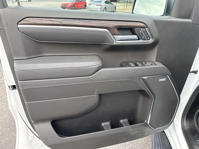 new 2026 GMC Sierra 1500 car, priced at $68,040