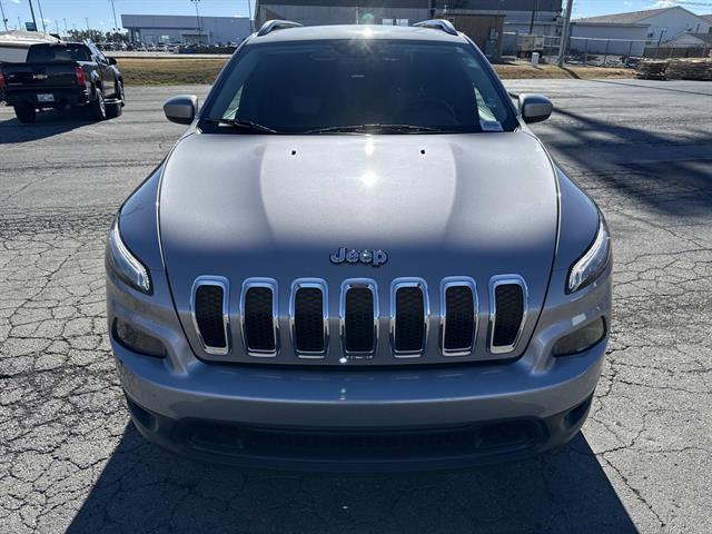 used 2014 Jeep Cherokee car, priced at $10,995