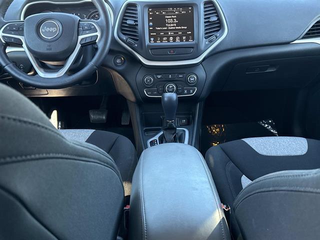 used 2014 Jeep Cherokee car, priced at $10,995