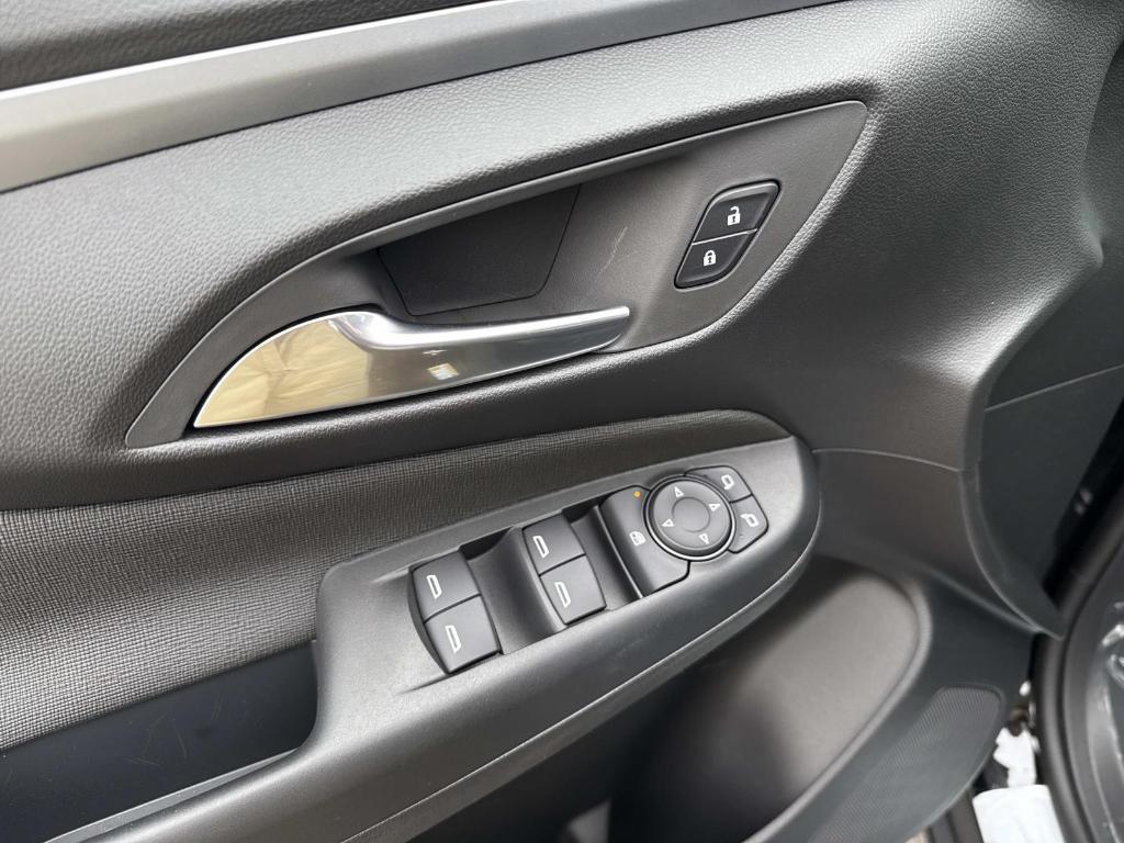 new 2026 Buick Envista car, priced at $27,485