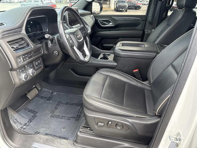 used 2022 GMC Yukon XL car, priced at $43,995