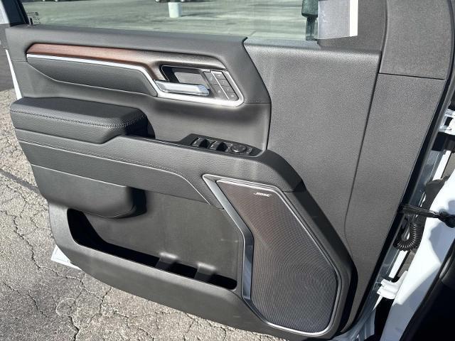 new 2026 GMC Sierra 2500 car, priced at $82,700