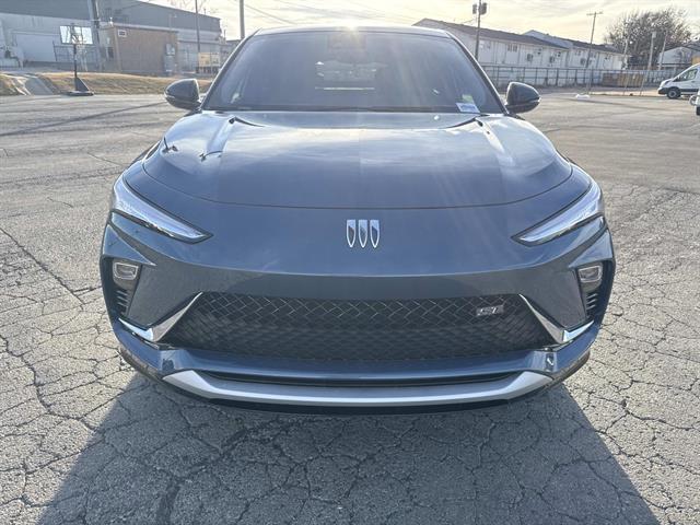 new 2026 Buick Envista car, priced at $31,865