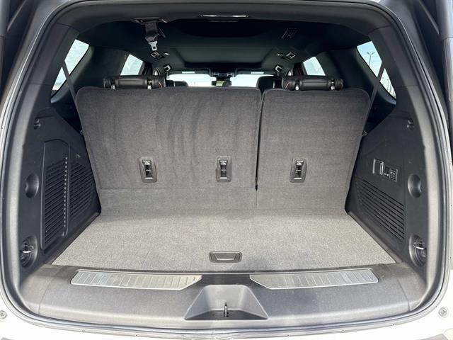 used 2024 GMC Yukon car, priced at $71,995