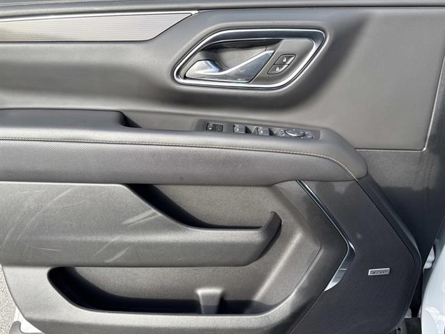 used 2024 GMC Yukon car, priced at $71,995