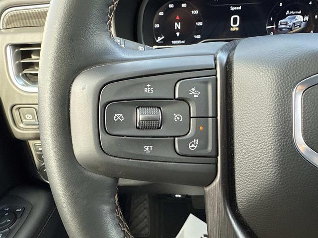 used 2024 GMC Yukon car, priced at $71,995