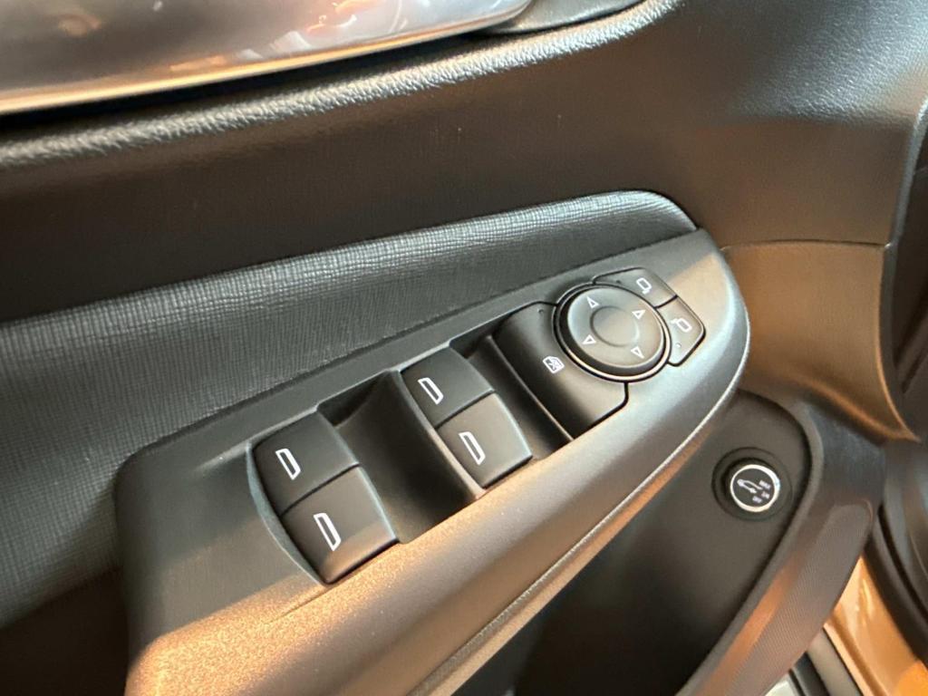 new 2026 Buick Envista car, priced at $29,175