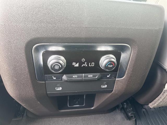 used 2021 GMC Yukon car, priced at $44,970