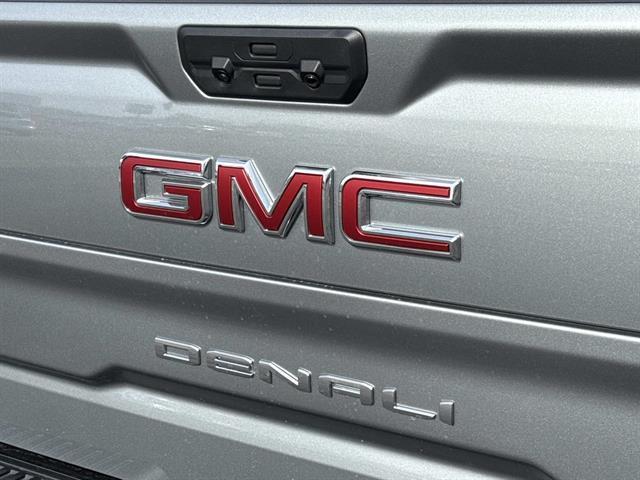 new 2026 GMC Sierra 1500 car, priced at $81,215