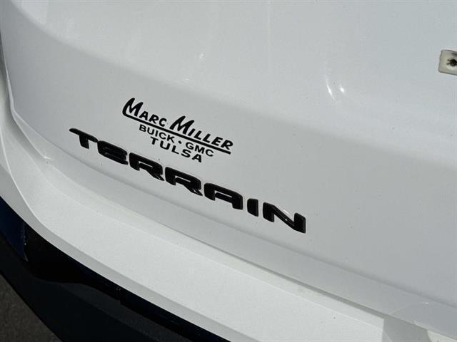 used 2023 GMC Terrain car, priced at $20,995