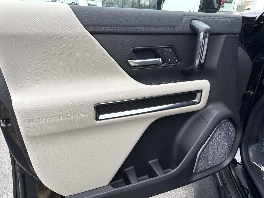 new 2026 GMC HUMMER EV SUV car, priced at $100,529